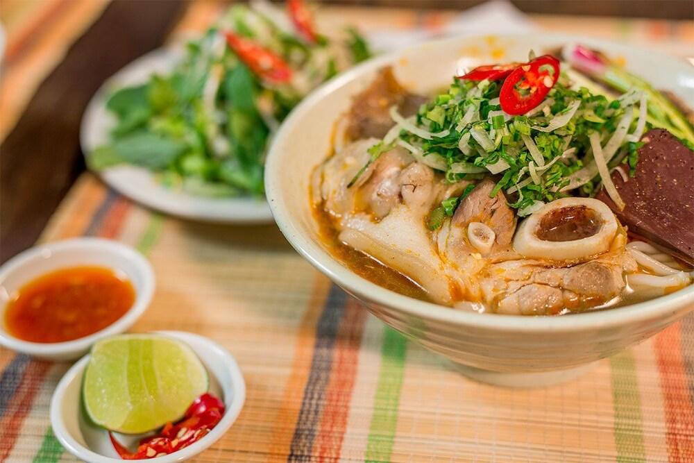 야사카 사이공 나트랑 호텔&스파 외부 사진